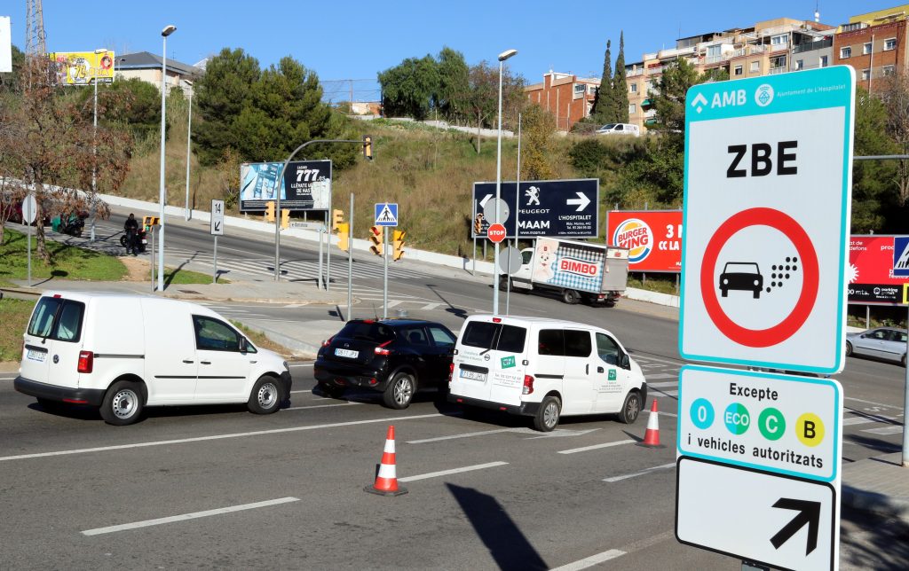 Que supone la anulación de la primera ordenanza de Zona de Bajas Emisiones de Barcelona