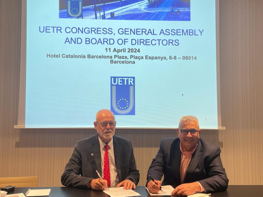 Importante la alianza firmada entre OkCargo y la UERT, principal asociación de pequeños y medianos transportistas de Europa