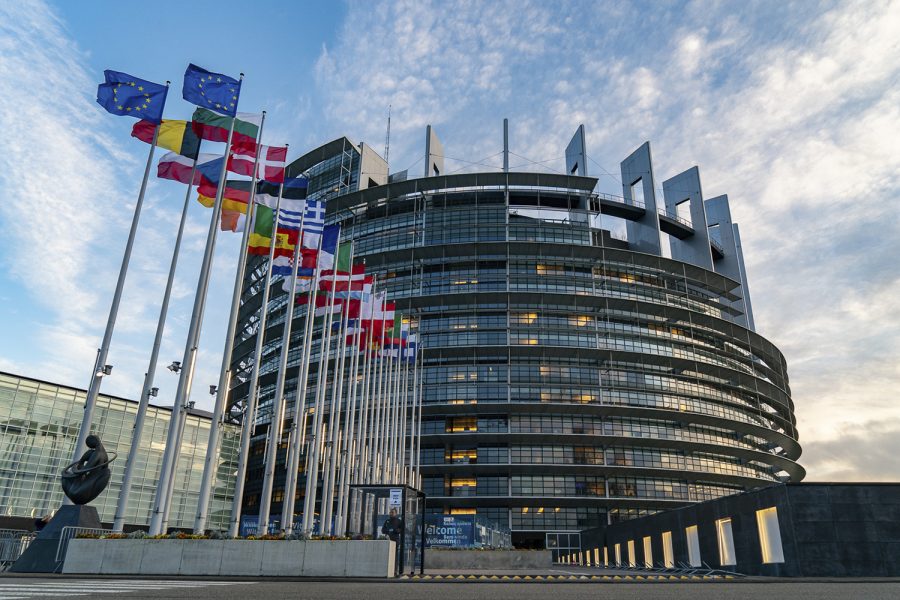 La Unión Europea ignora a los transportistas en la planificación del futuro automovilístico